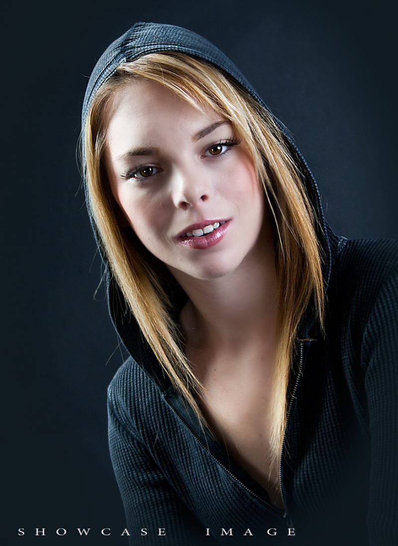 Female model photo shoot of Missy Mathers in Thousand Oaks Studio