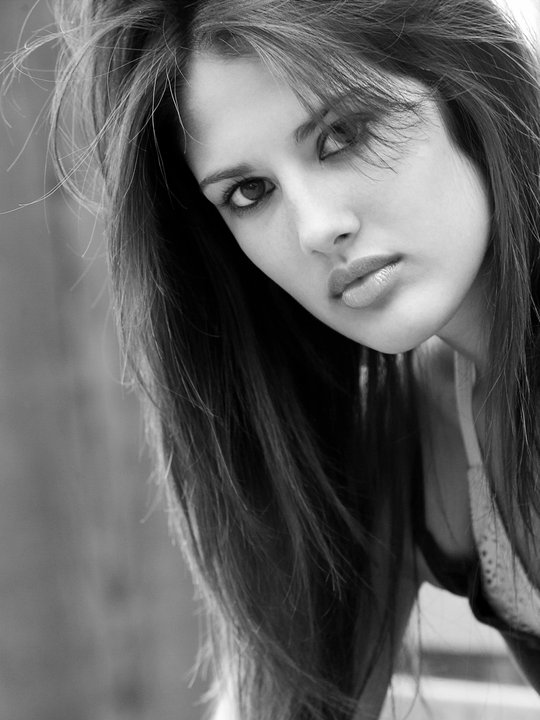 Female model photo shoot of Angelica Morjaria