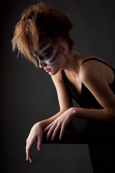Female model photo shoot of Erika Lopatinsky