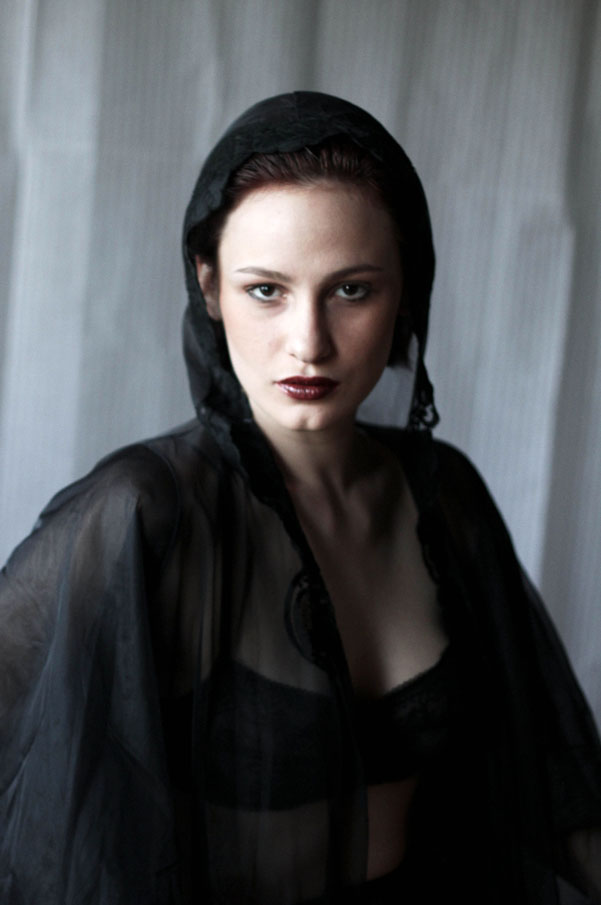 Female model photo shoot of Holland Gabrielle