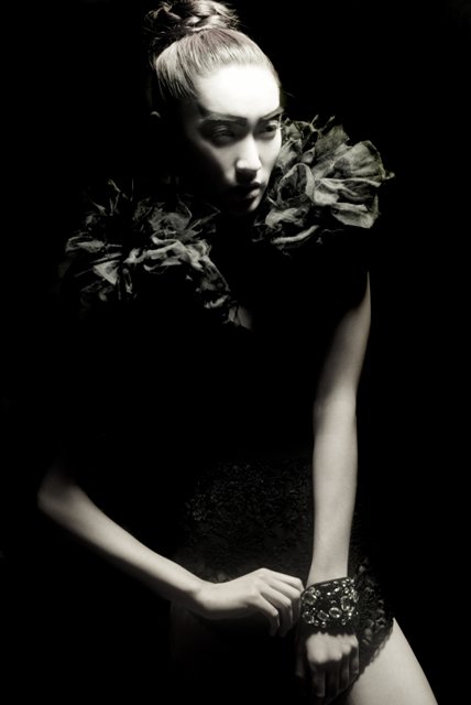 Female model photo shoot of Anna Nguyen_