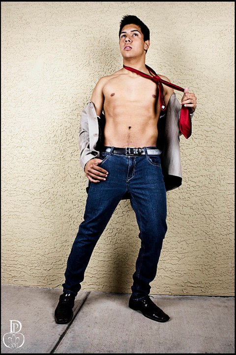 Male model photo shoot of Bryan Pelayo