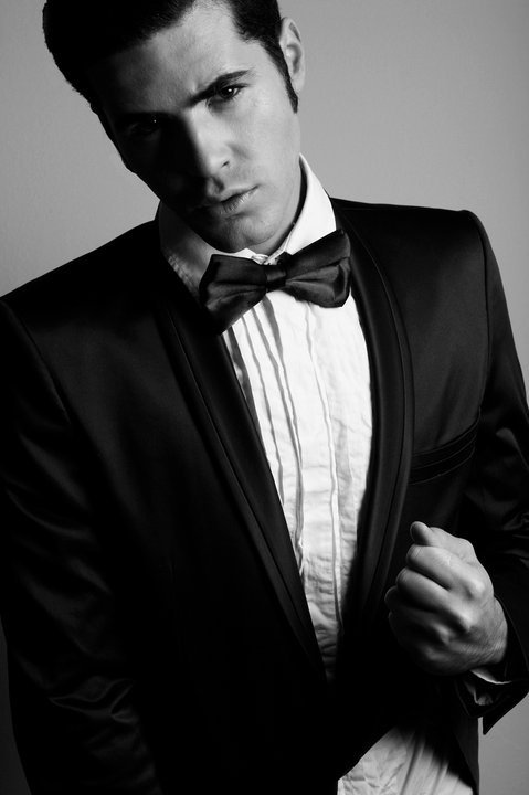 Male model photo shoot of Daniel Duarte in Portfolio