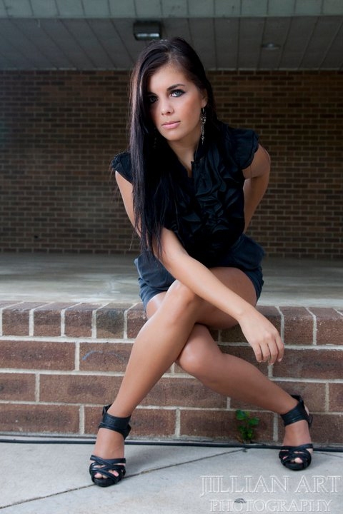 Female model photo shoot of Natalka A by Jillian Art Photography in Joliet