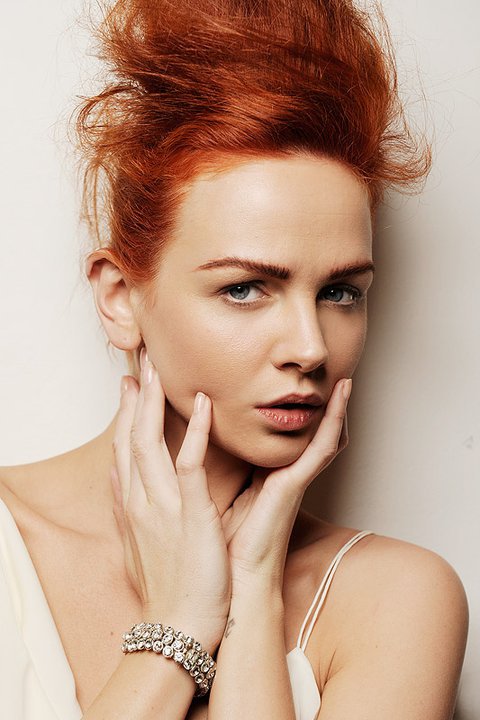 Female model photo shoot of Nicola Snell