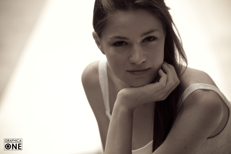 Female model photo shoot of Amelia Van