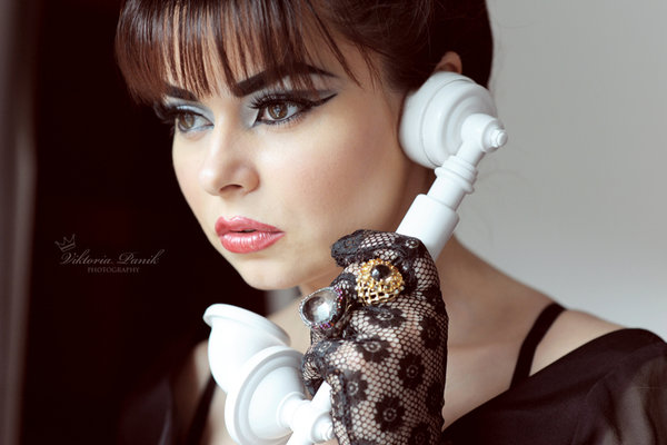 Female model photo shoot of Viktoria Panik, makeup by OKSANA_MakeUp