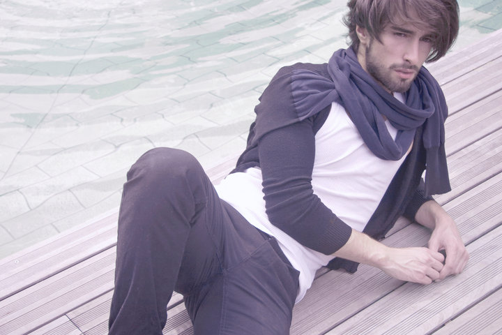 Male model photo shoot of Ilyus Ka
