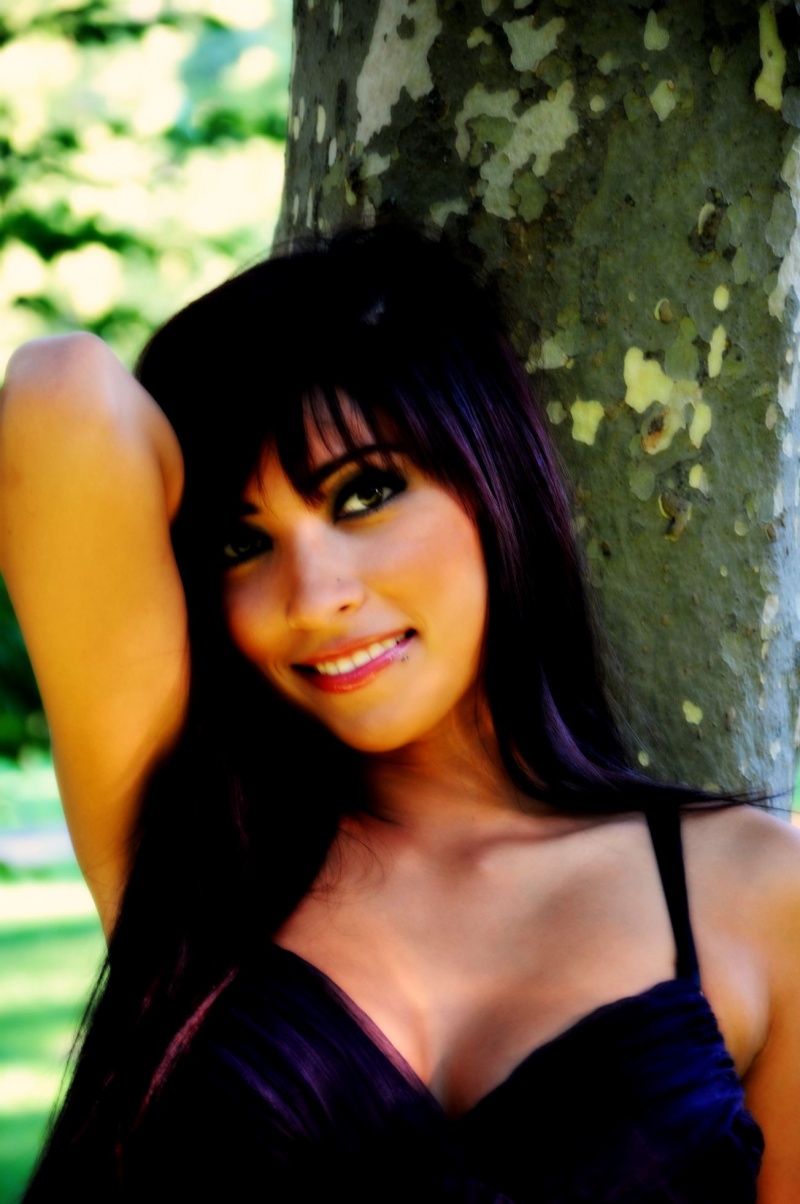 Female model photo shoot of Carla Cristina Lopez