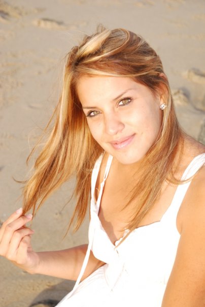Female model photo shoot of Caryn Lopez