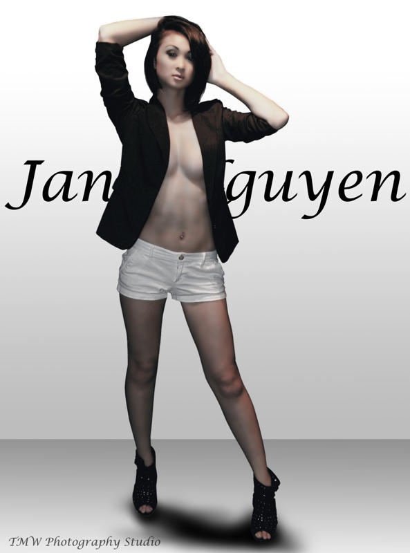 Female model photo shoot of Janiexi3abie