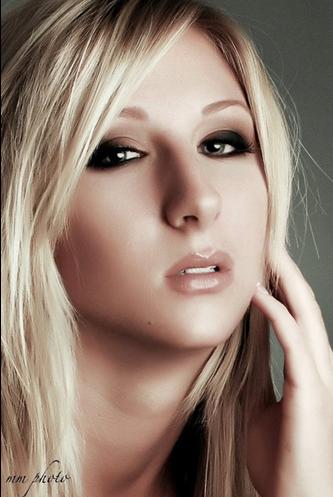 Female model photo shoot of Jessica Dudek