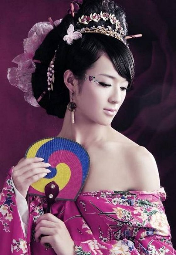Female model photo shoot of Syane Liu Shine in gerry studio