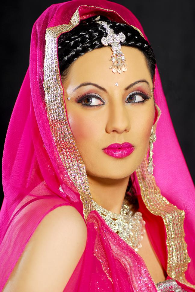Female model photo shoot of Neetu Lehal MUA 