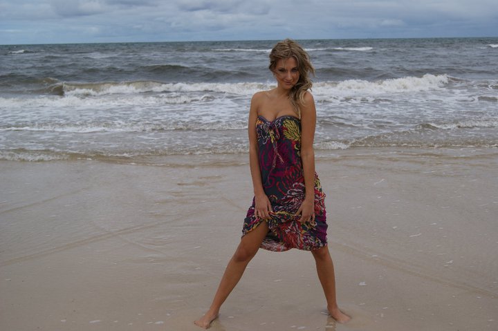 Female model photo shoot of Emmah_M in Adelaide