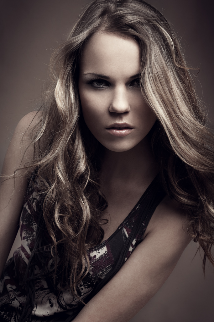 Female model photo shoot of Kasia Kay