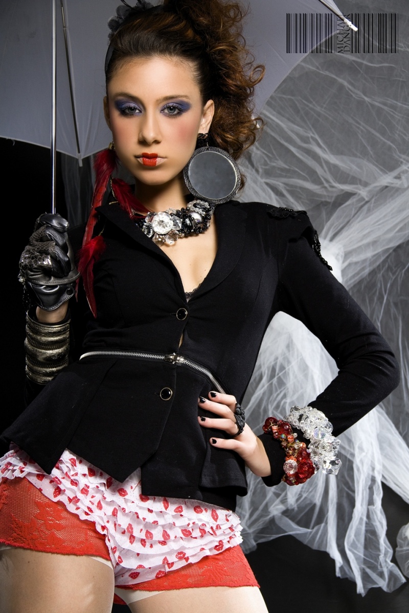 Female model photo shoot of Masha Arielle by mike danger