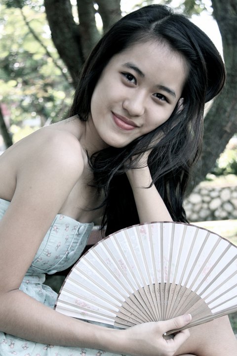Female model photo shoot of Ting Sue Lyn