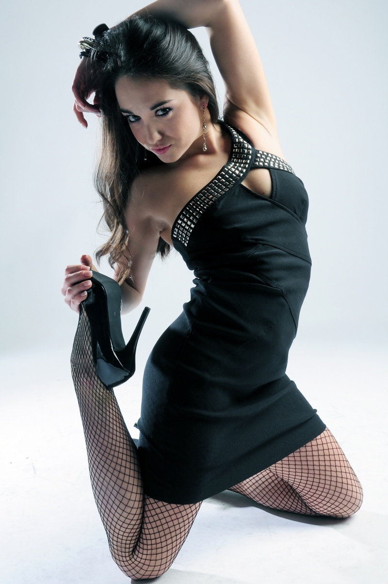 Female model photo shoot of Liliya Simkus