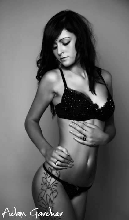 Female model photo shoot of Carla Marie Cressy