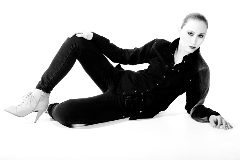 Female model photo shoot of Clio Ribolzi in London, United Kingdom