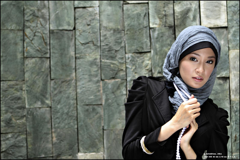 Female model photo shoot of Fara Amin in Fort Canning