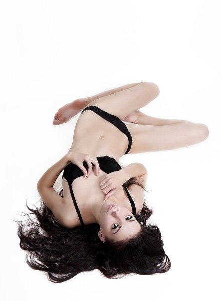 Female model photo shoot of Selene Noir