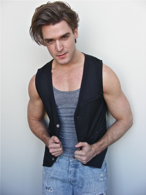 Male model photo shoot of Travis O Nesbitt