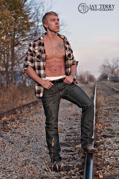 Male model photo shoot of JordanThomas  by Jay Terry Photography