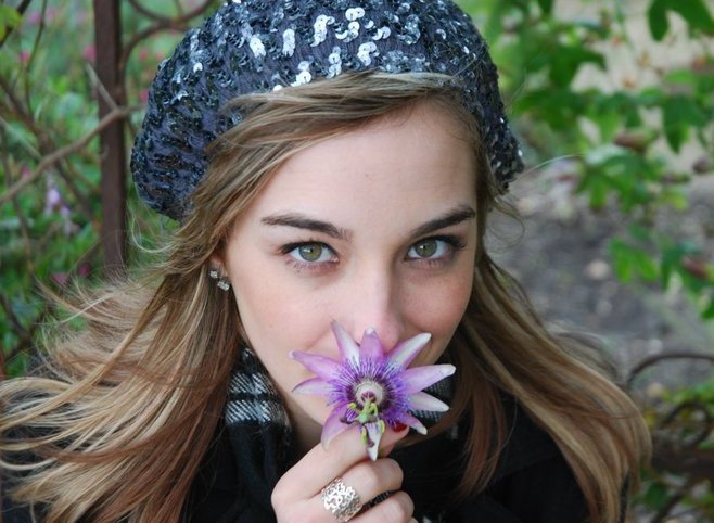 Female model photo shoot of Alexa Duran-Kneip