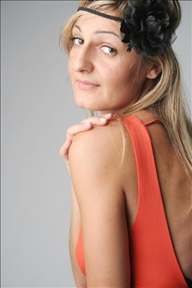Female model photo shoot of Daniela Stojcevska