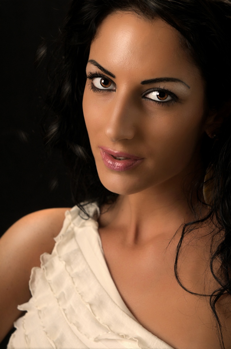 Female model photo shoot of Misssara
