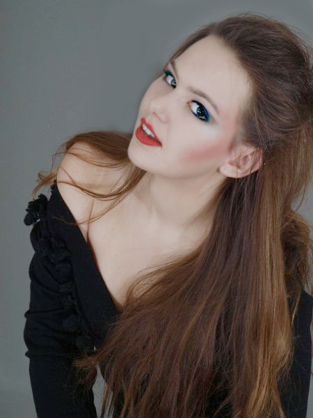 Female model photo shoot of AmiraVero
