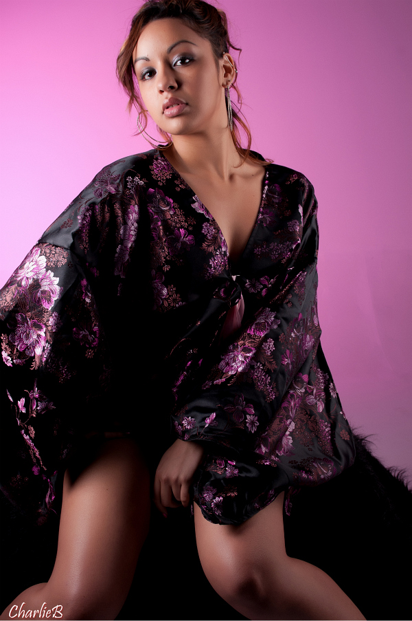 Female model photo shoot of Kayla Foxx