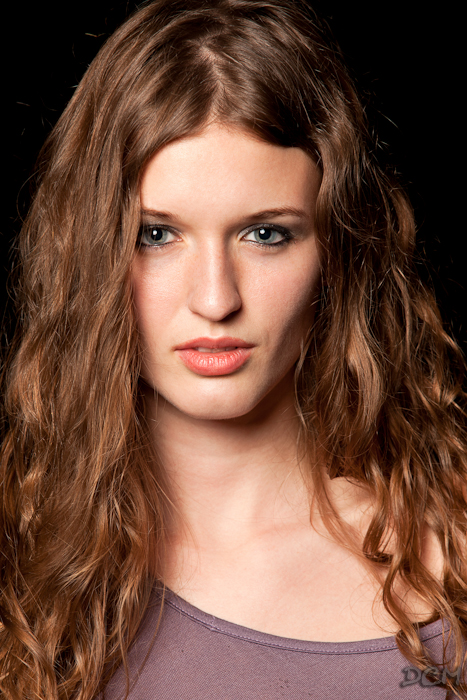 Female model photo shoot of Hannah Jax by Dan McCarty