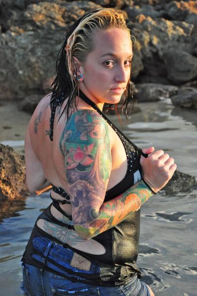 Female model photo shoot of Lindzy Rae in Sharks Cove Hawaii