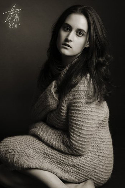 Female model photo shoot of Elle Hornsby in Private Studio