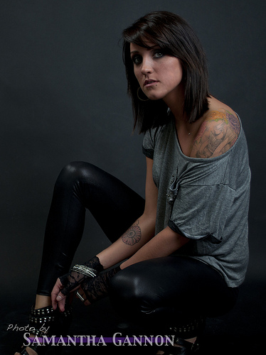 Female model photo shoot of Cassandra Reardon
