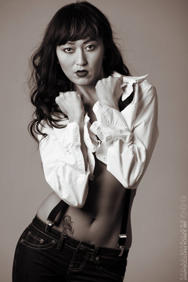Female model photo shoot of Aya Jackson