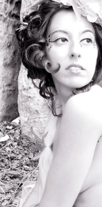 Female model photo shoot of Stephanie Odell