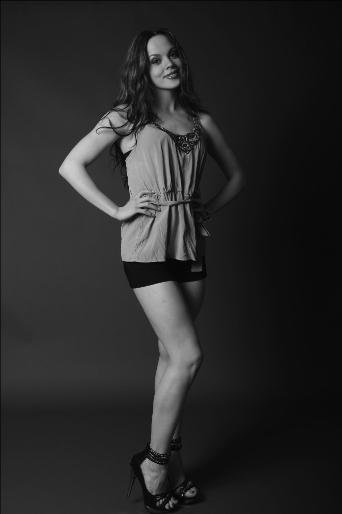 Female model photo shoot of Daria Castro in Miami
