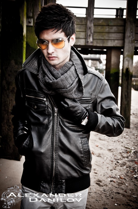 Male model photo shoot of Alexander Danilov