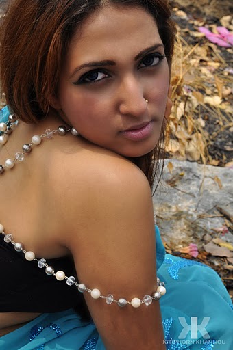 Female model photo shoot of Akky S by kitiphorn katie