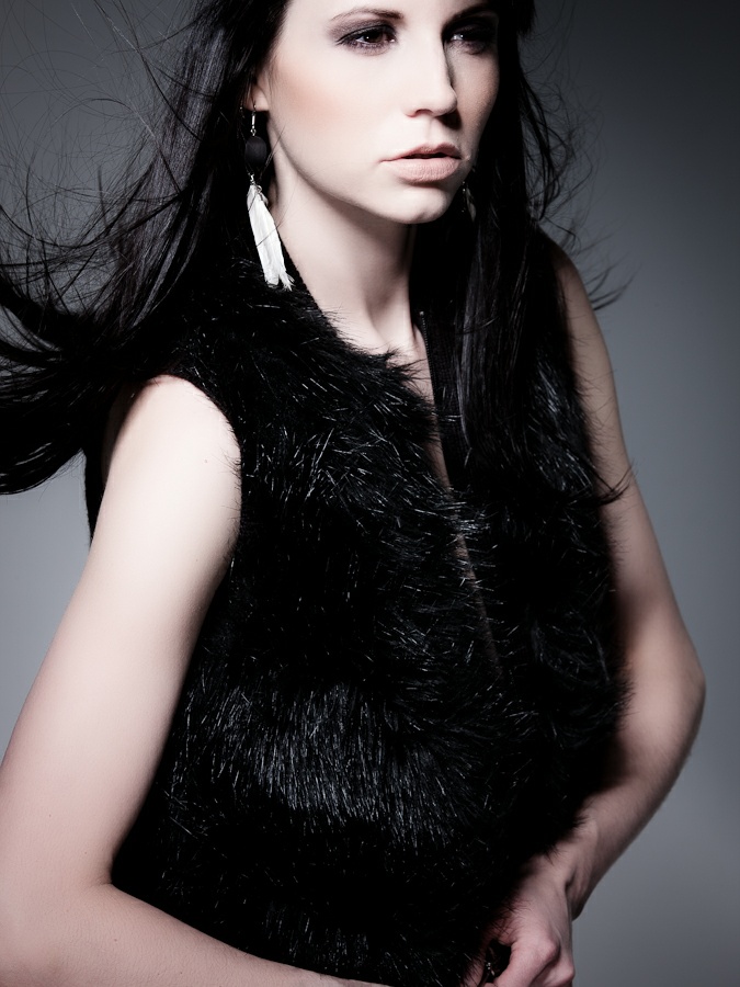 Female model photo shoot of Tara Wright