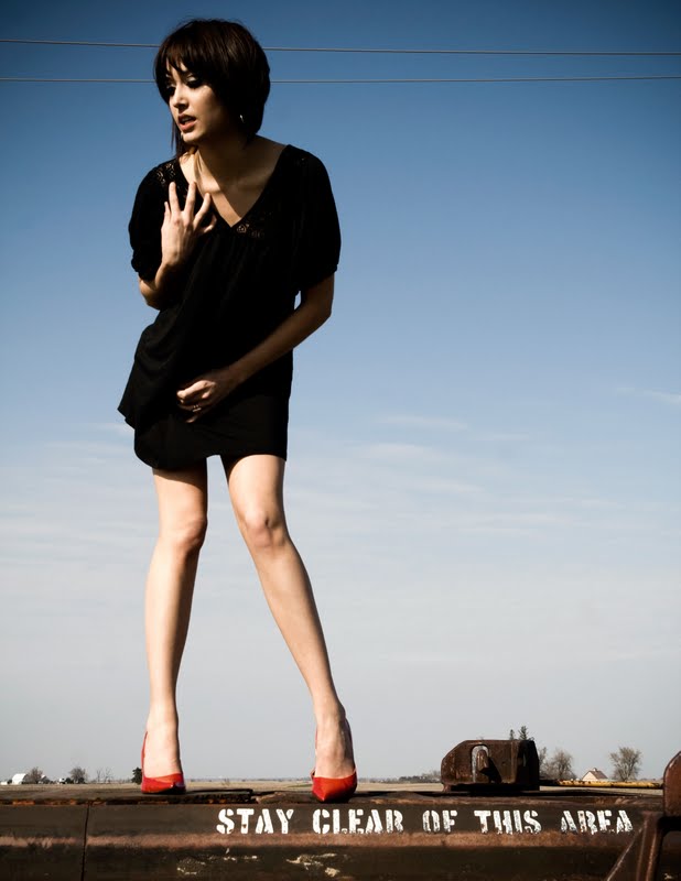Female model photo shoot of Kristin Elliott