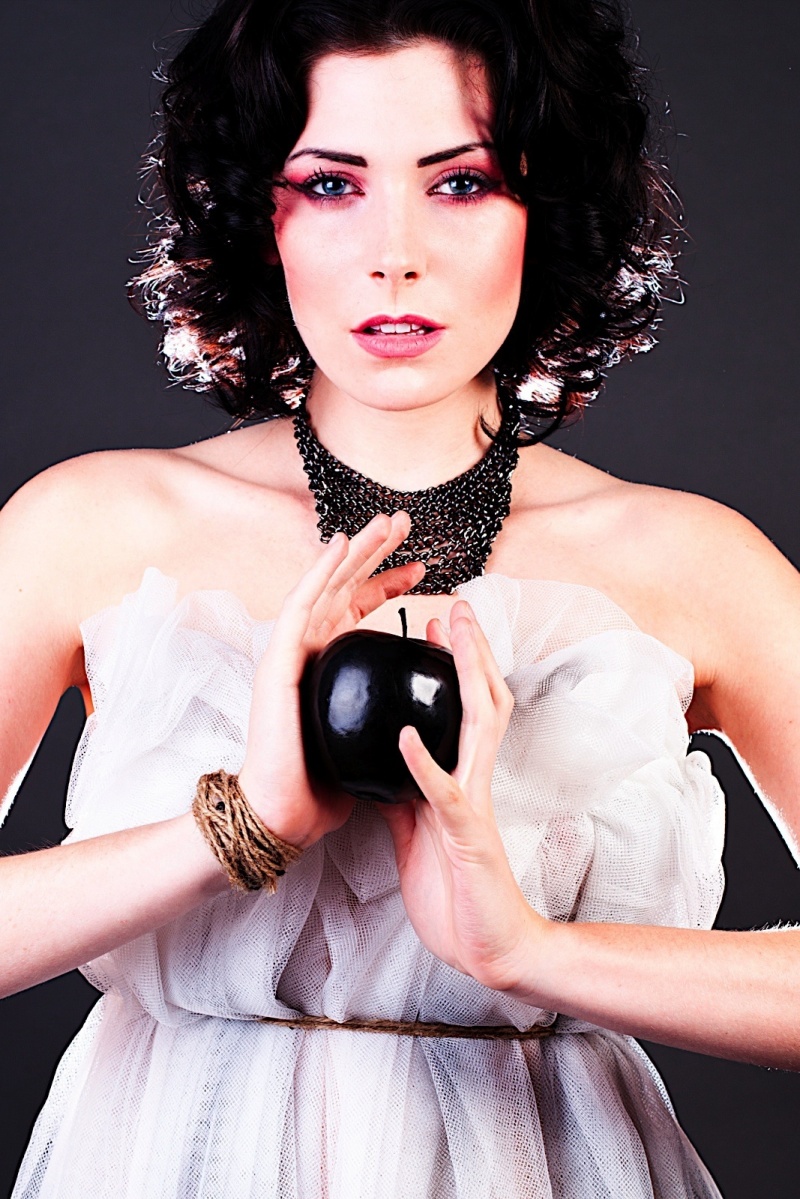 Female model photo shoot of Heather Vince by Dasha Lushnikova