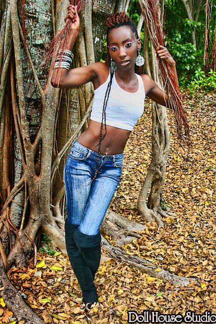 Female model photo shoot of Black Dahila