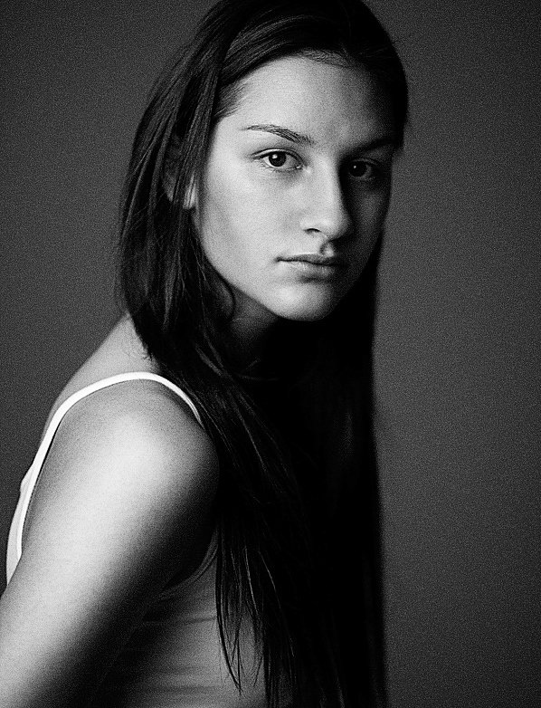 Female model photo shoot of Andrea Elisabeth
