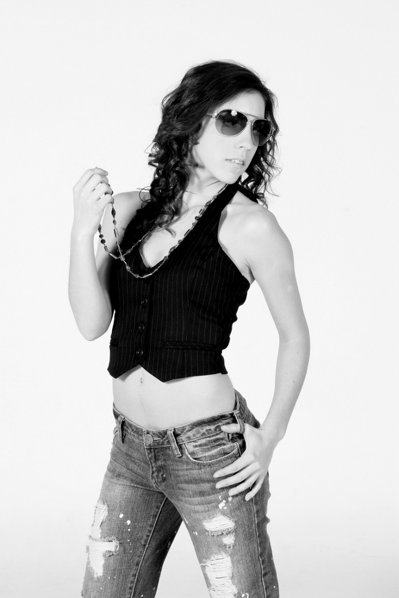 Female model photo shoot of Jessica Kemper by 3MI PHOTOGRAPHY