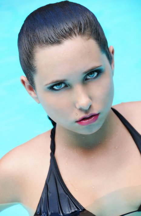 Female model photo shoot of K Drey in Gurnee, Il, makeup by Magda Beltran